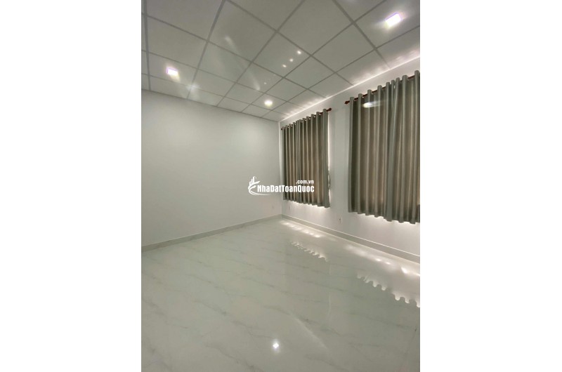 Bán nhà sát căn mặt tiền đường Tỉnh Lộ 10, DT 63m2, xây mới 1 trệt, 1 lầu